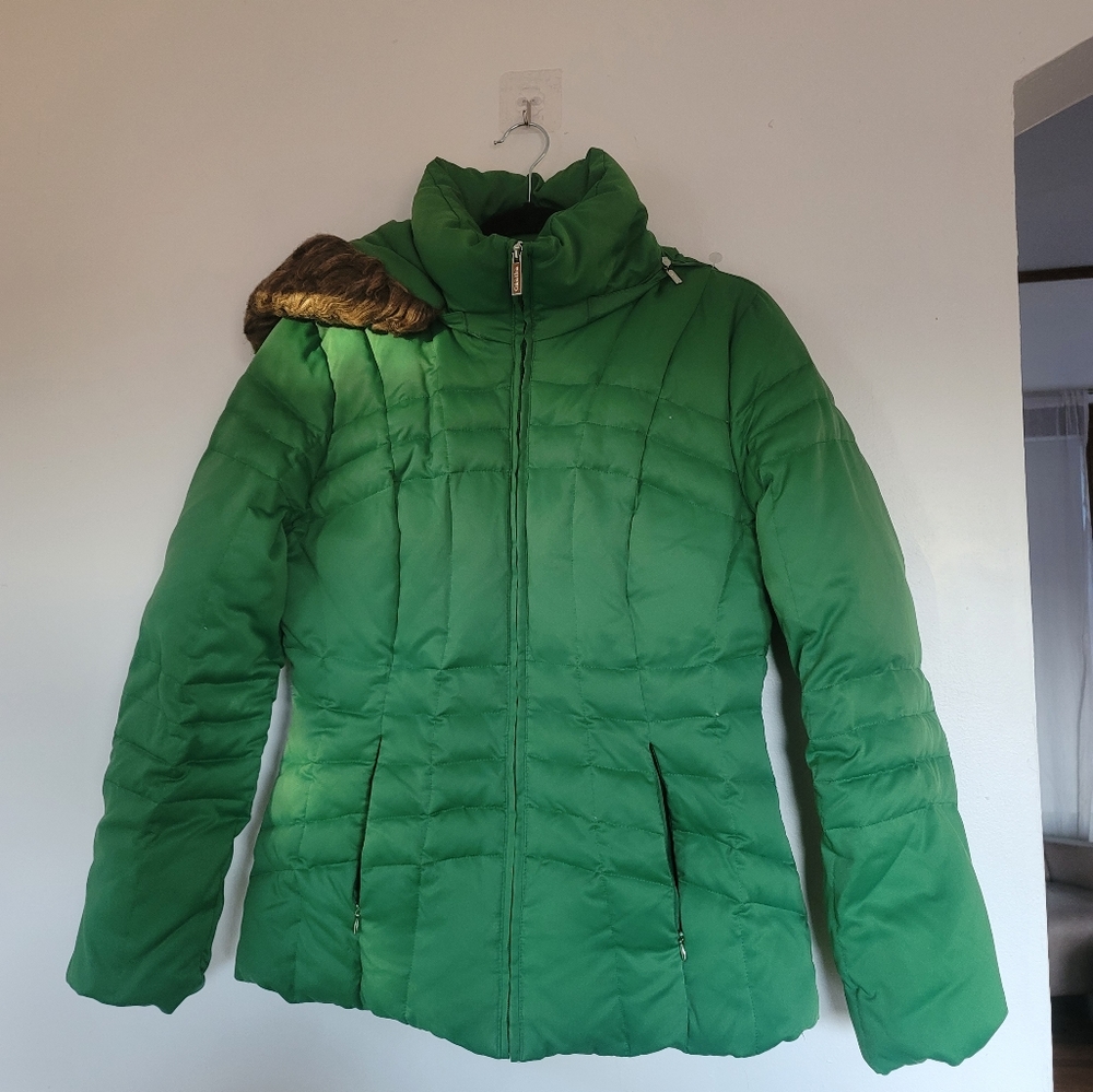 Calvin Klein Bright Green Puffer Jacket Size Small with removable hoodie